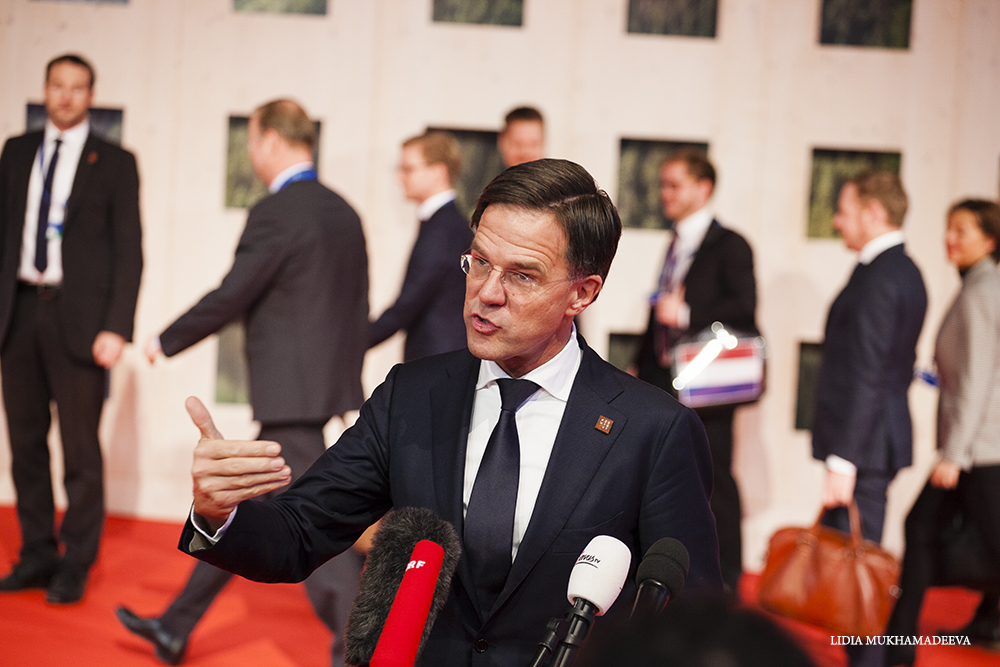 Mark Rutte, premier Holandii odpowiada na pytania dziennikarzy / Lidia Mukhamadeeva