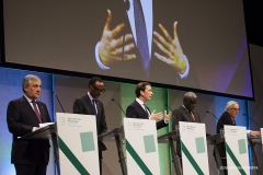 Sebastian Kurz, kanclerz Austrii w centrum podczas przemuwienia na Forum / Lidia Mukhamadeeva